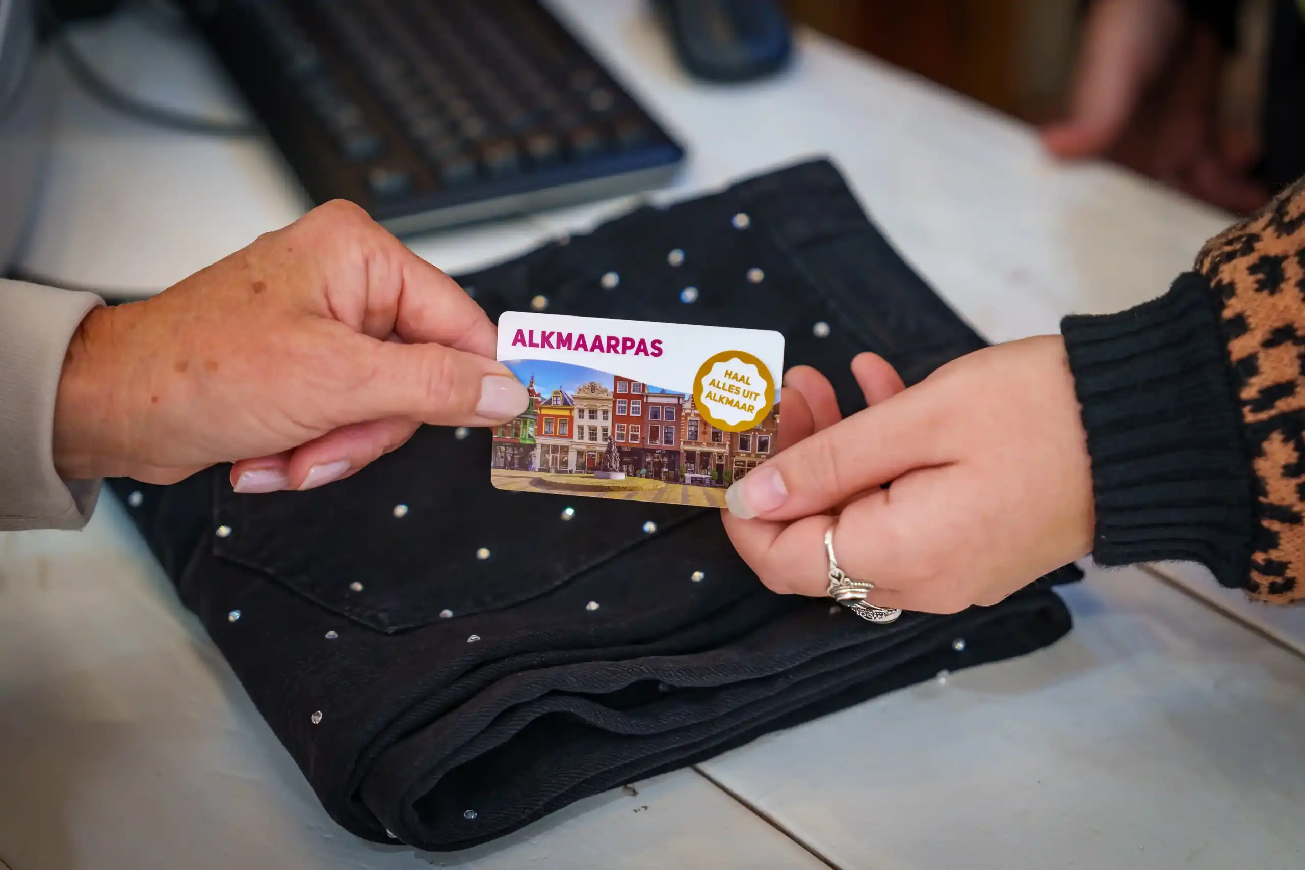 Alkmaarpas gebruiken met winkelen
